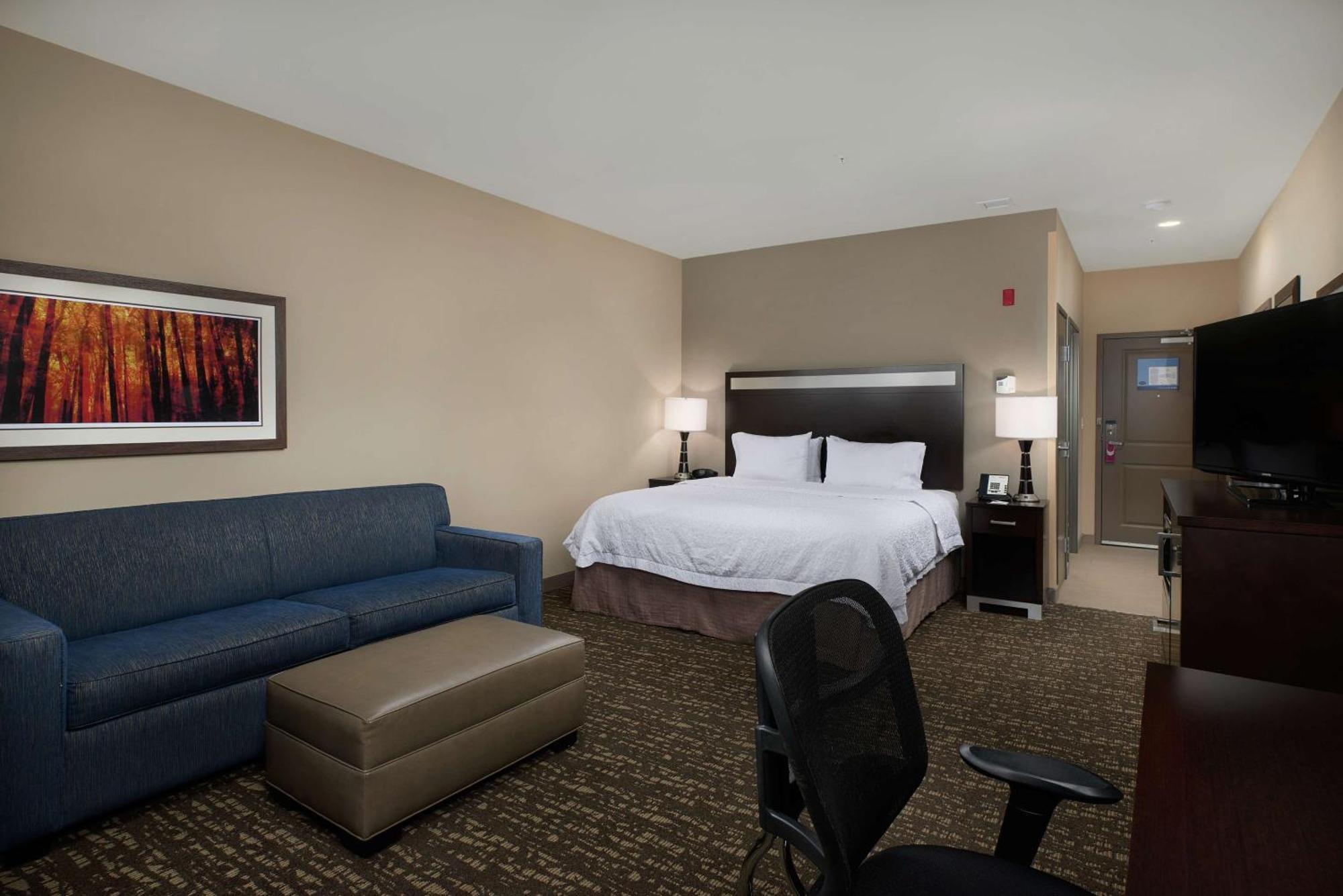 Hampton Inn & Suites Portland/Vancouver Exterior photo